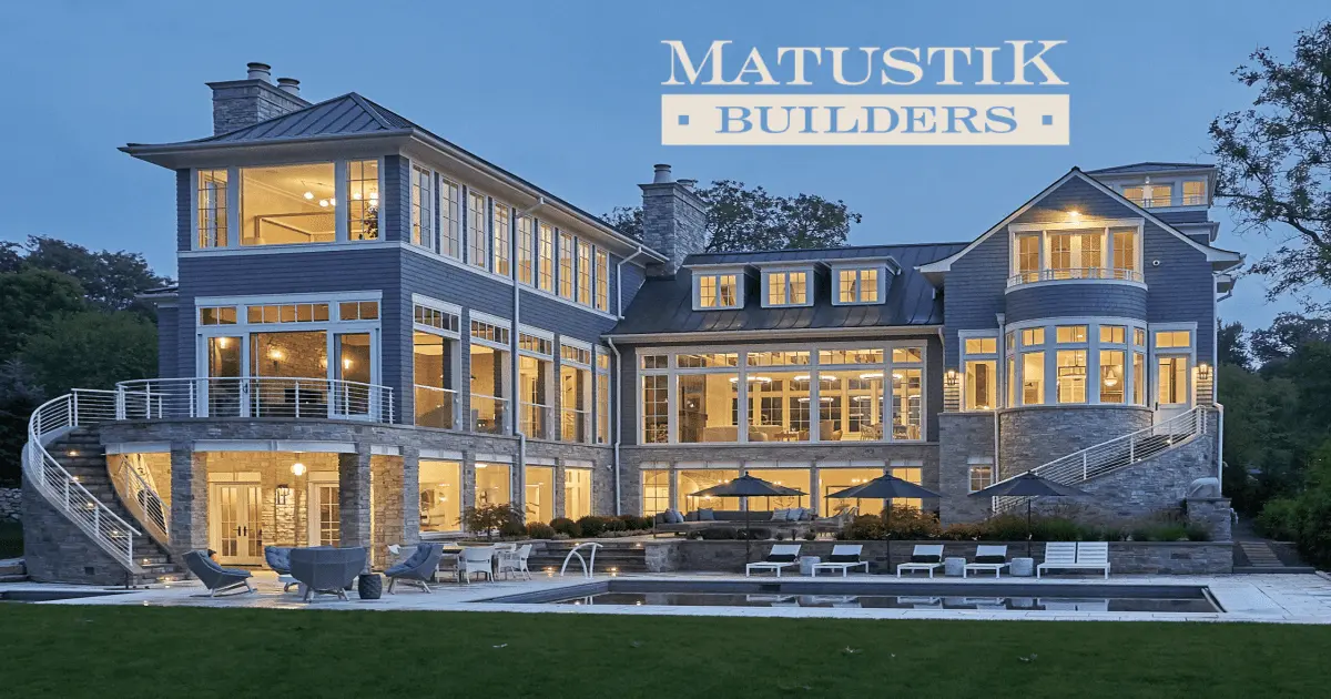 Why Should You Choose a Custom Luxury Home Builder?
