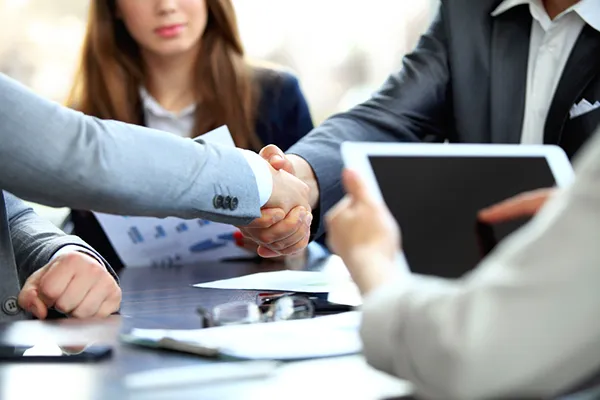 How to Succeed as an Independent Sales Representative: Tips and Strategies for Growth
