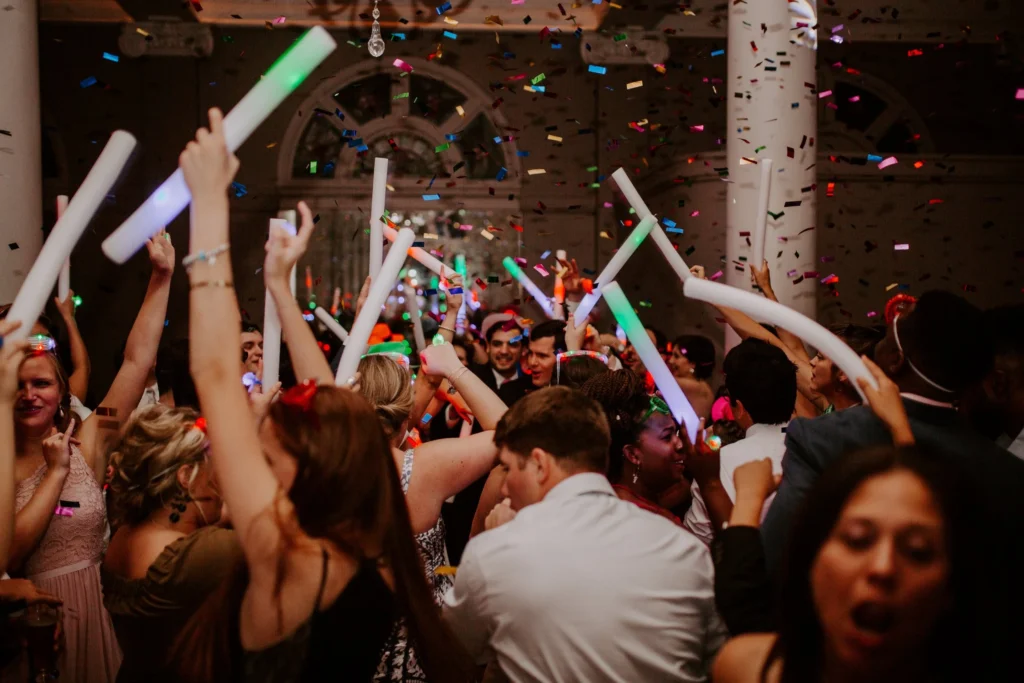 Hire Las Vegas DJs Who Deliver Unmatched Party Vibes