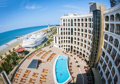 Where to Find the Best Batumi Apartments for Rent During Your Vacation
