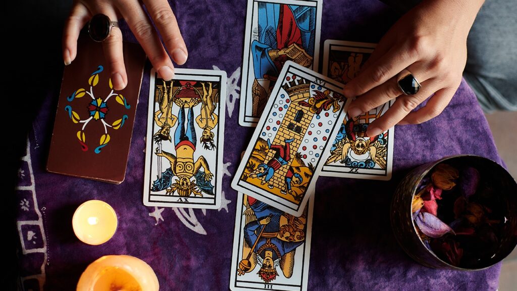 Understanding Free Tarot Card Readings: Insights and Interpretations