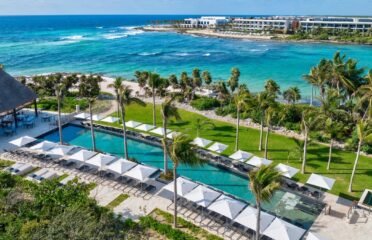 Top Travel Destinations Hosting Elite Passover Programs