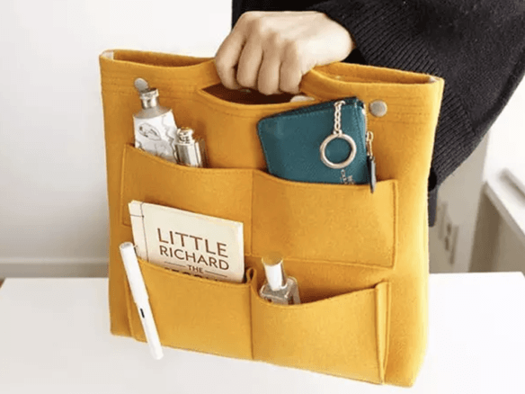 How a Tote Bag Organiser Insert Can Revolutionize Your Everyday Routine