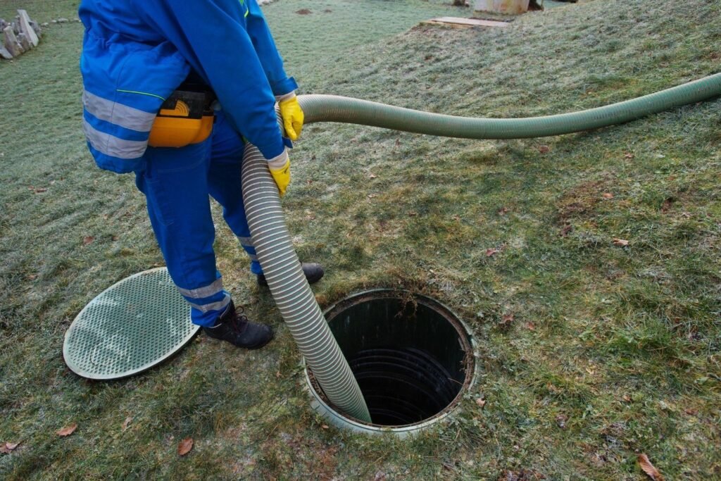 Professional Sewage Cleanup: Why DIY Can Be Risky