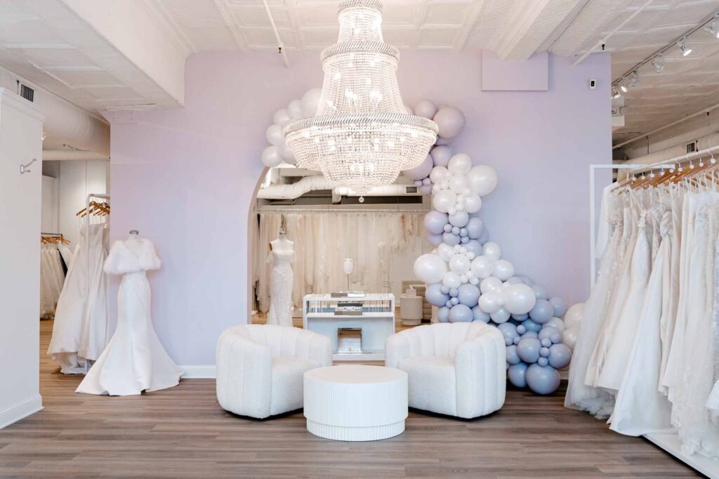 How to Choose the Perfect Bridal Shop for Your Dream Wedding