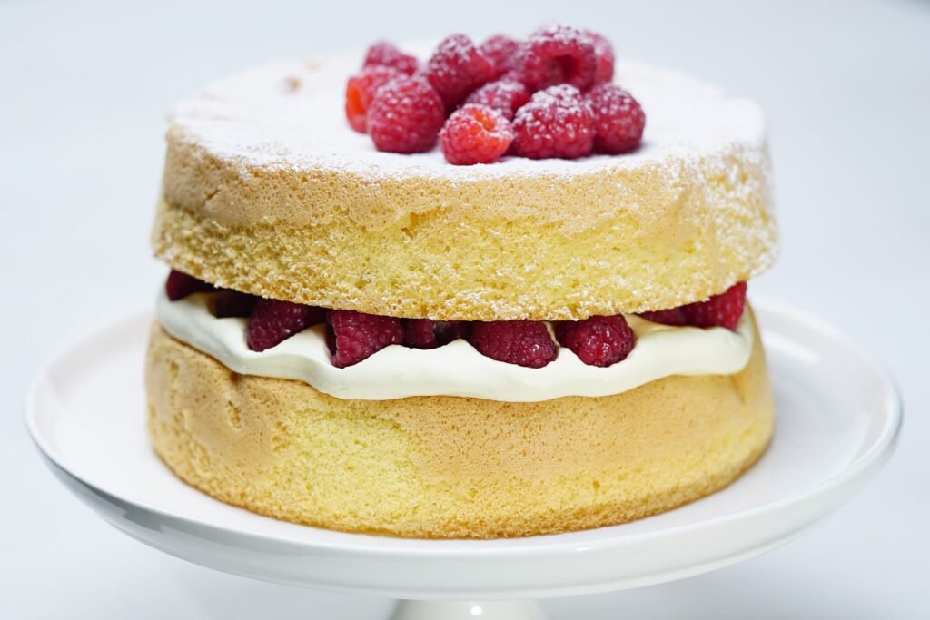 Simple Sponge Cake Recipe Ideas for Beginners and Home Baking Enthusiasts